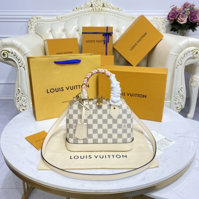 Louis Vuitton（ルイヴィトン）ハンドバッグ　アルマBB  N45294